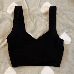 Aritzia Babaton Black Crop Top